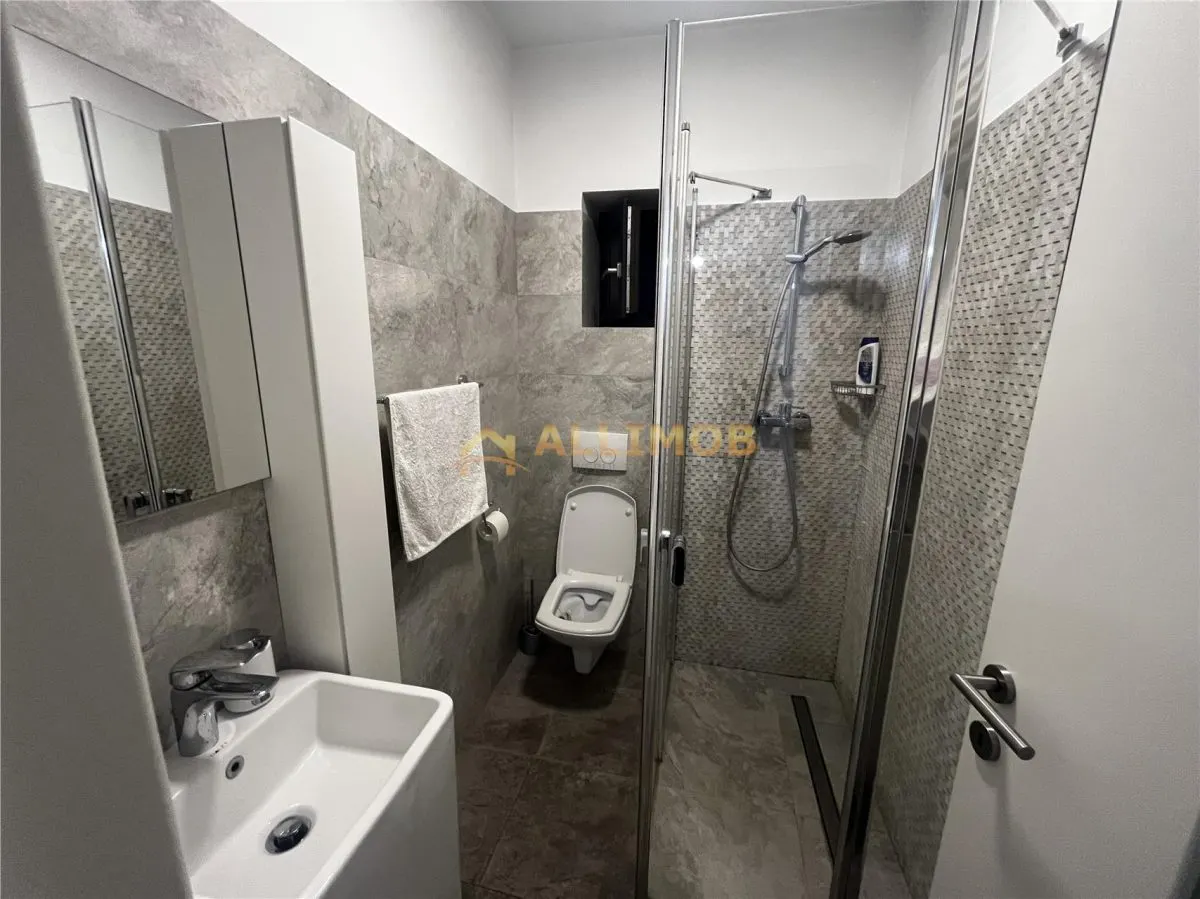 Apartament 3 camere in bloc nou, zona Ultracentrala. - foto 15