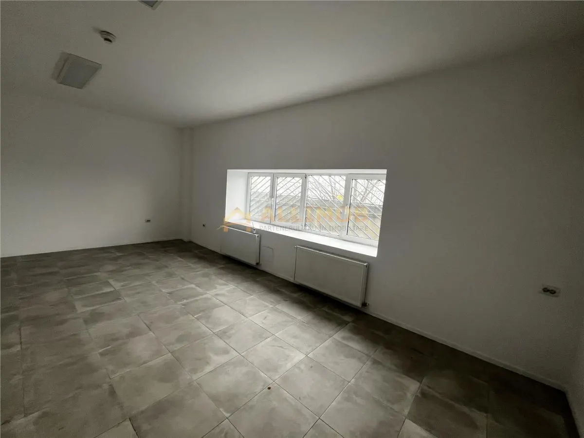 Hala de închiriat â€“ Afumati, Centura Bucuresti â€“ 600 mÂ²cu birourI, - foto 9