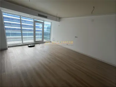 Studio dublu cu vedere la mare, etaj 8 â€“ White Titanic, Mamaia Nord, mobilat complet - foto 9