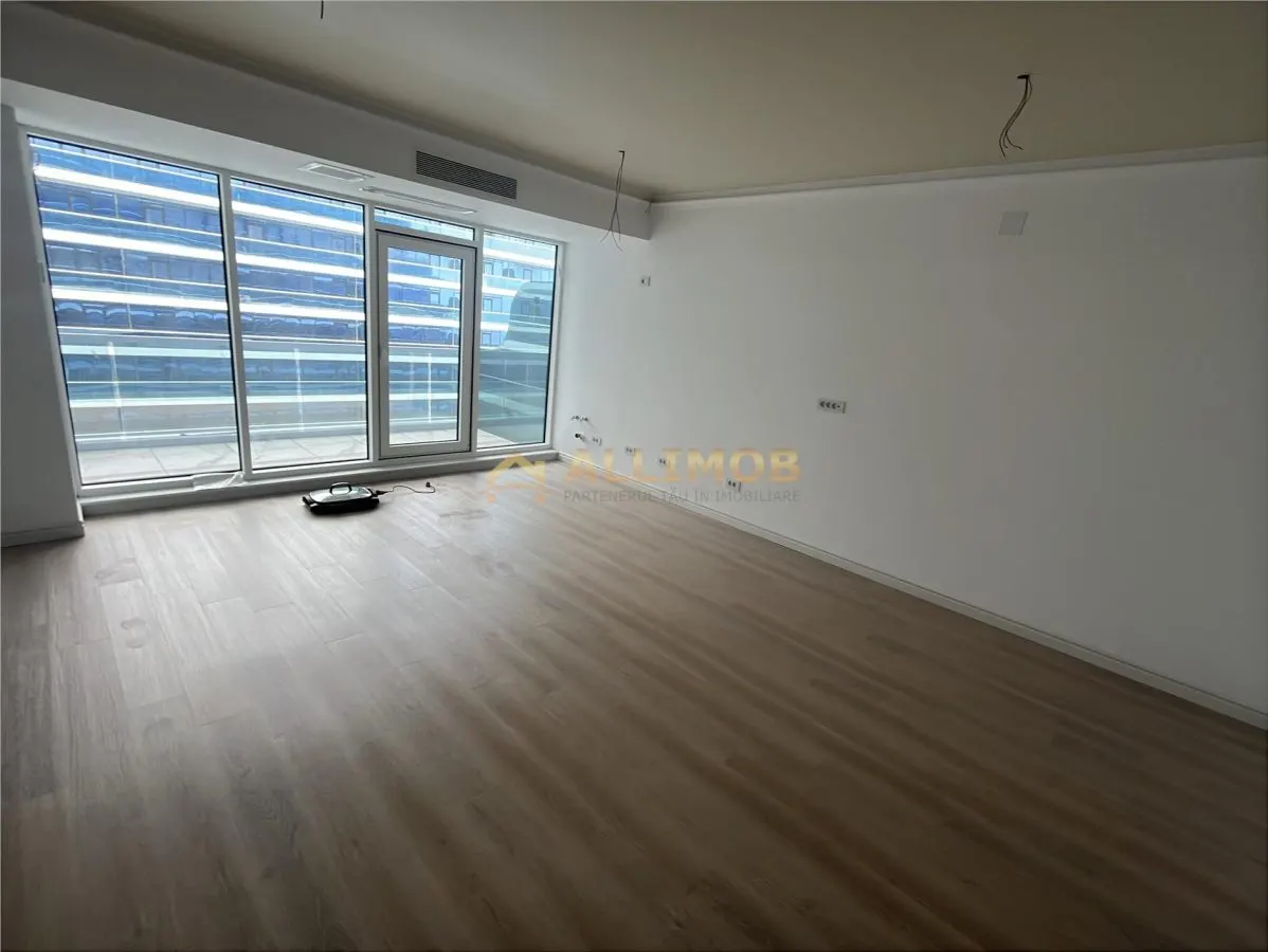 Studio dublu cu vedere la mare, etaj 8 â€“ White Titanic, Mamaia Nord, mobilat complet - foto 9