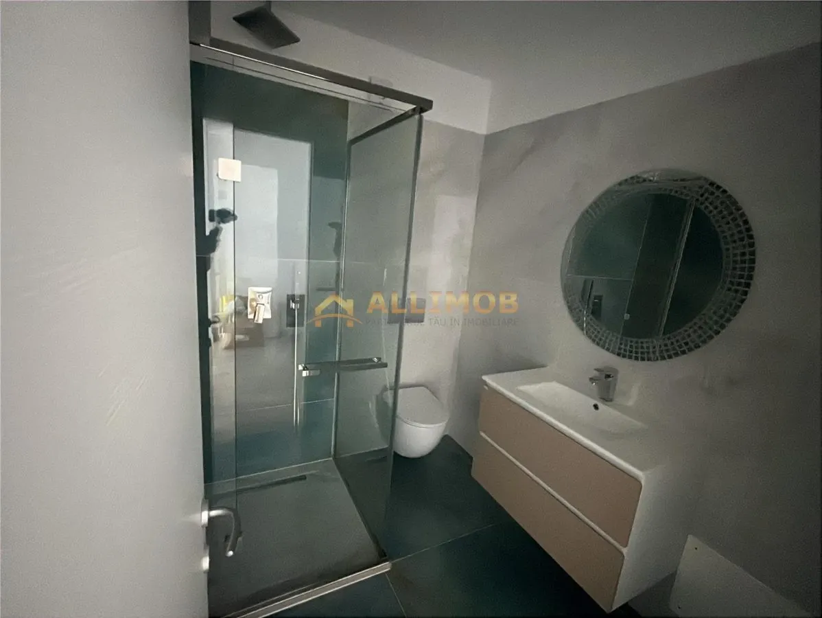 Studio dublu cu vedere la mare, etaj 8 â€“ White Titanic, Mamaia Nord, mobilat complet - foto 10