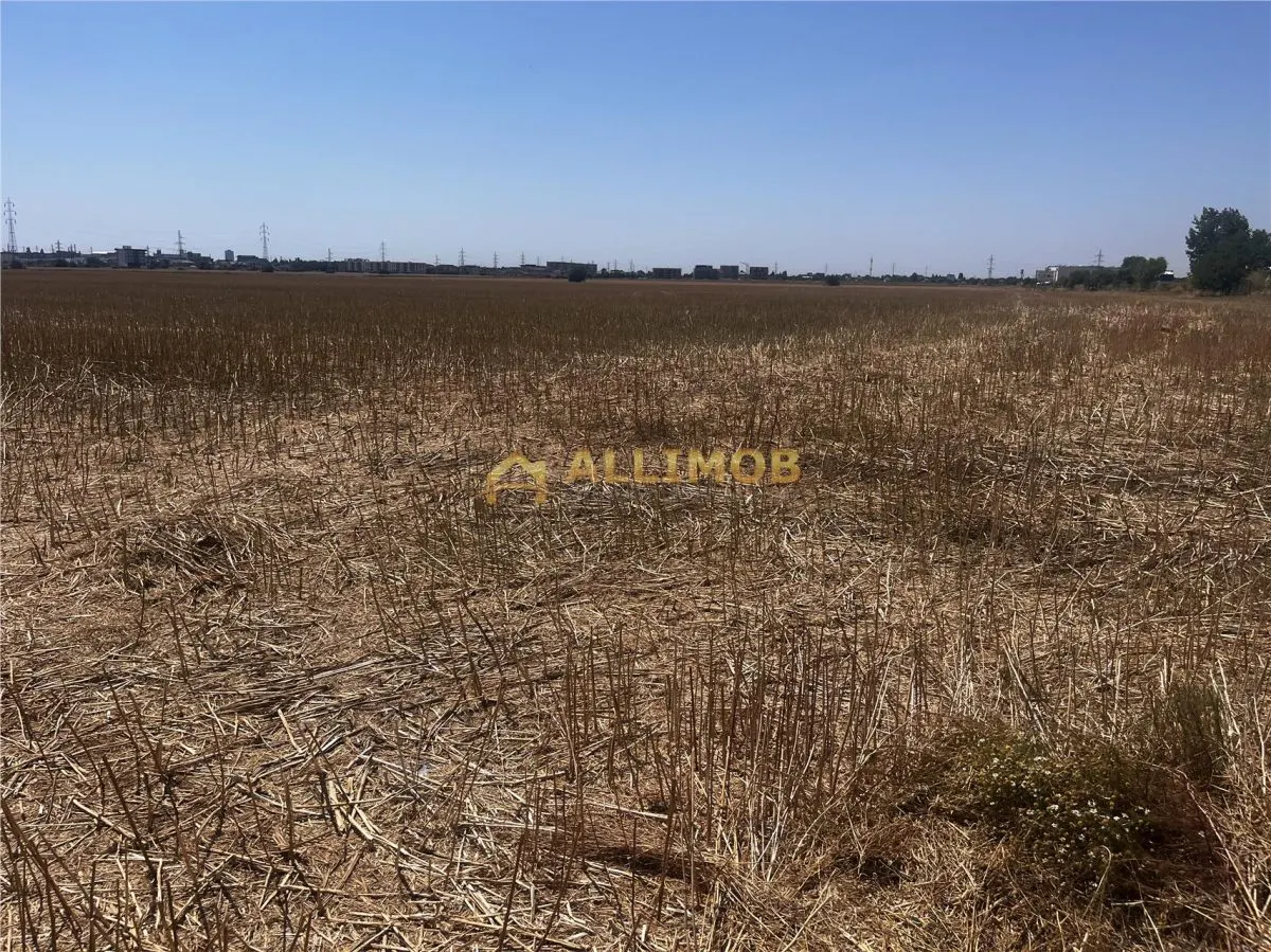 Oportunitate de investitie â€“ Teren extravilan 6.480 mp, cu dubla deschidere, situat la DN1 - foto 1