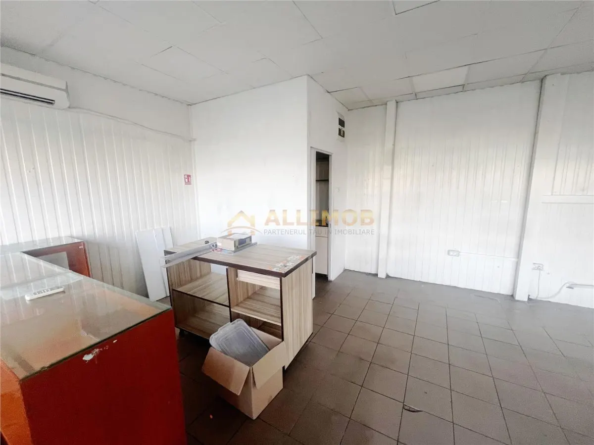 Spatiu comercial de închiriat în Ploiesti â€“ Zona 0, - foto 2