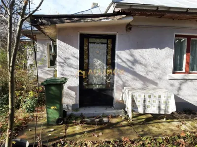 Casa cu 4 camere in zona Tabaci, Valenii de Munte -  teren 1000 mp. - Valenii de Munte