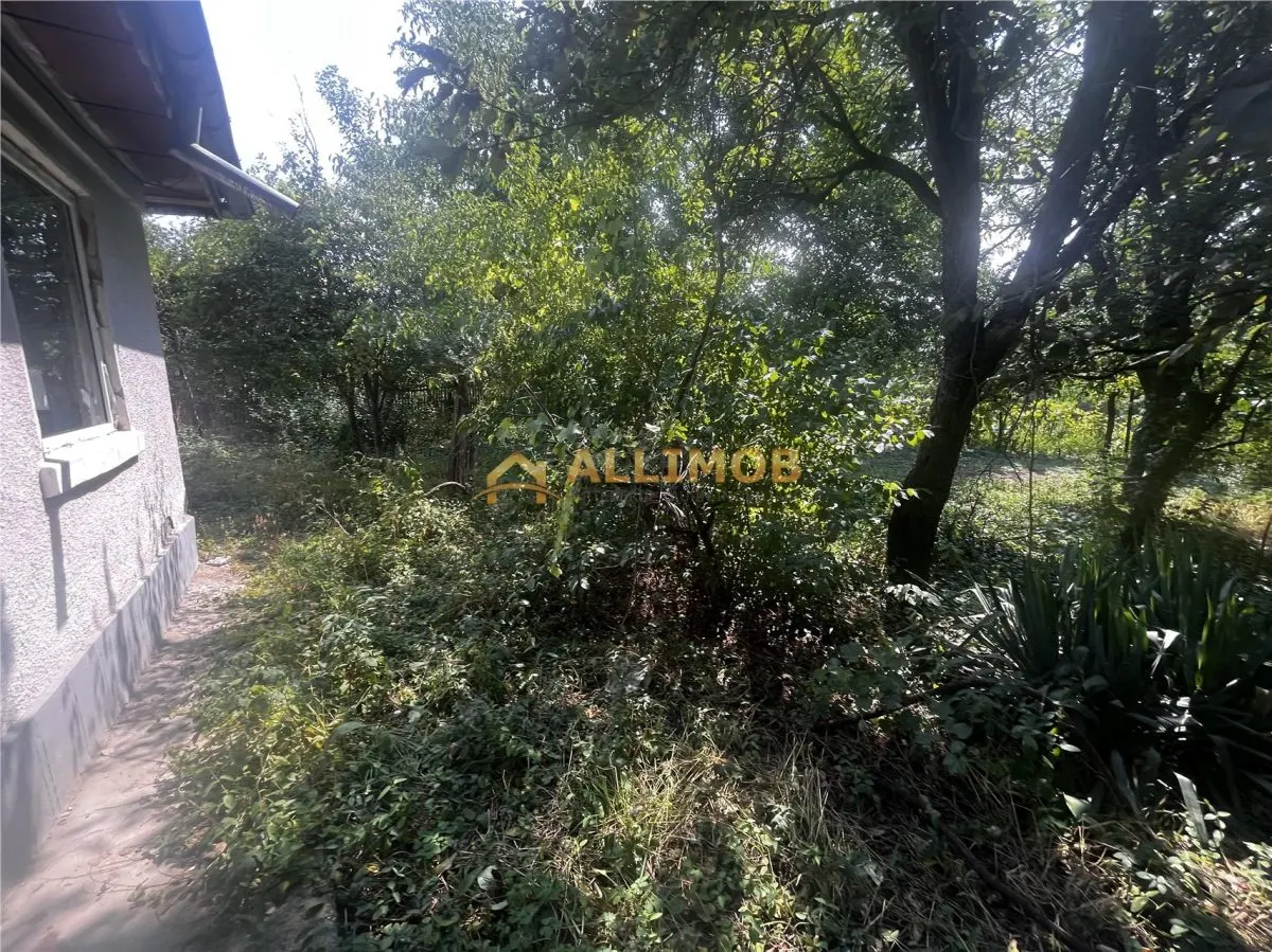 Casa cu 4 camere in zona Tabaci, Valenii de Munte -  teren 1000 mp. - foto 18