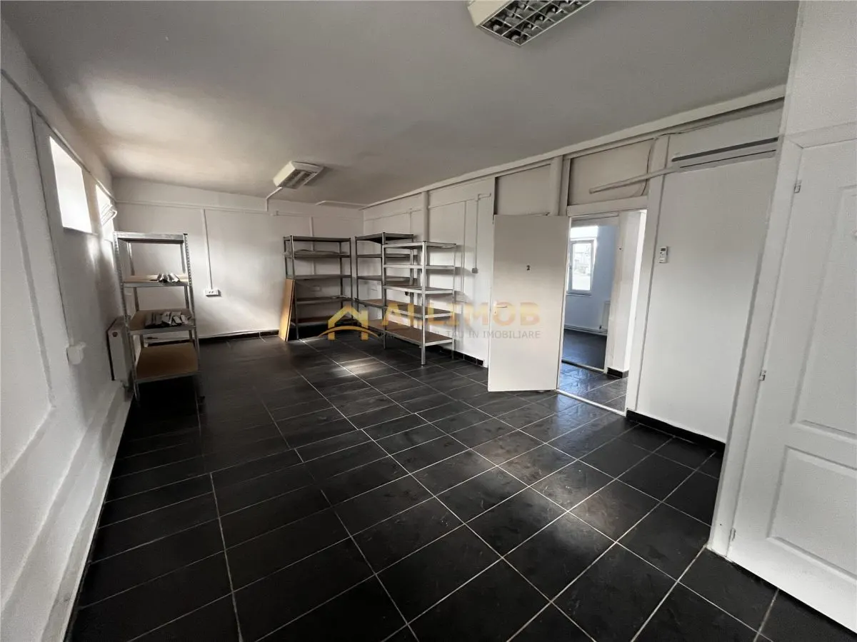 Spatiu de depozitare/productie de închiriat â€“ 80 mp, Ploiesti. - foto 2