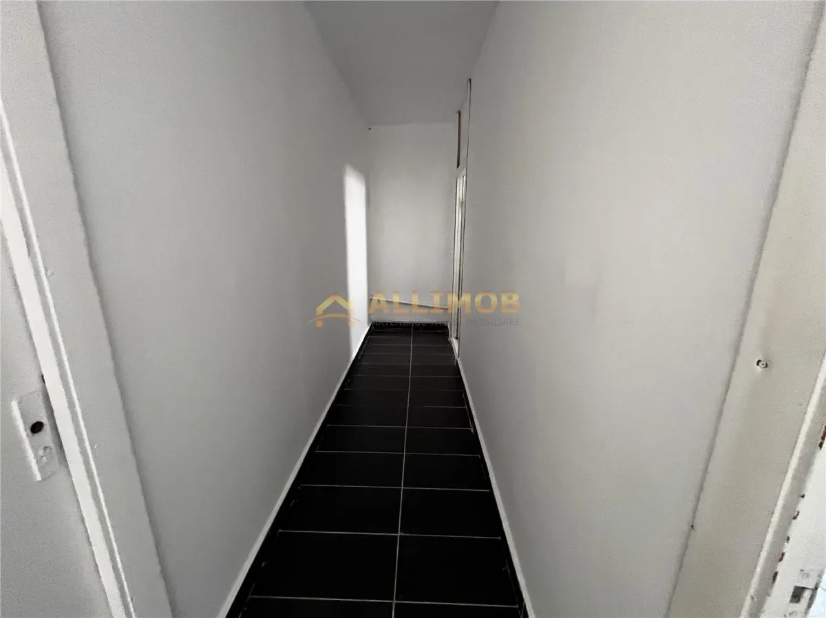 Spatiu de depozitare/productie de închiriat â€“ 80 mp, Ploiesti. - foto 13