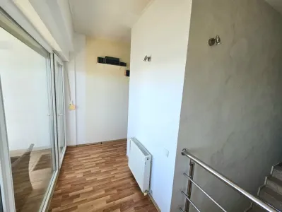 Apartament de inchiriat in Otopeni, zona Fermei. - foto 9