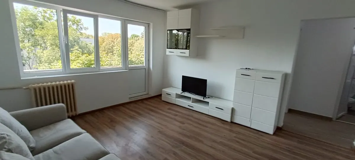 Apartament 3 camere in Ploiesti, zona Nord. - foto 12