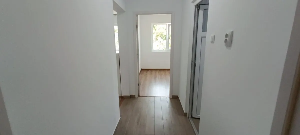 Apartament 3 camere in Ploiesti, zona Nord. - foto 18