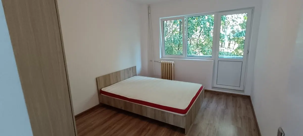 Apartament 3 camere in Ploiesti, zona Nord. - foto 24