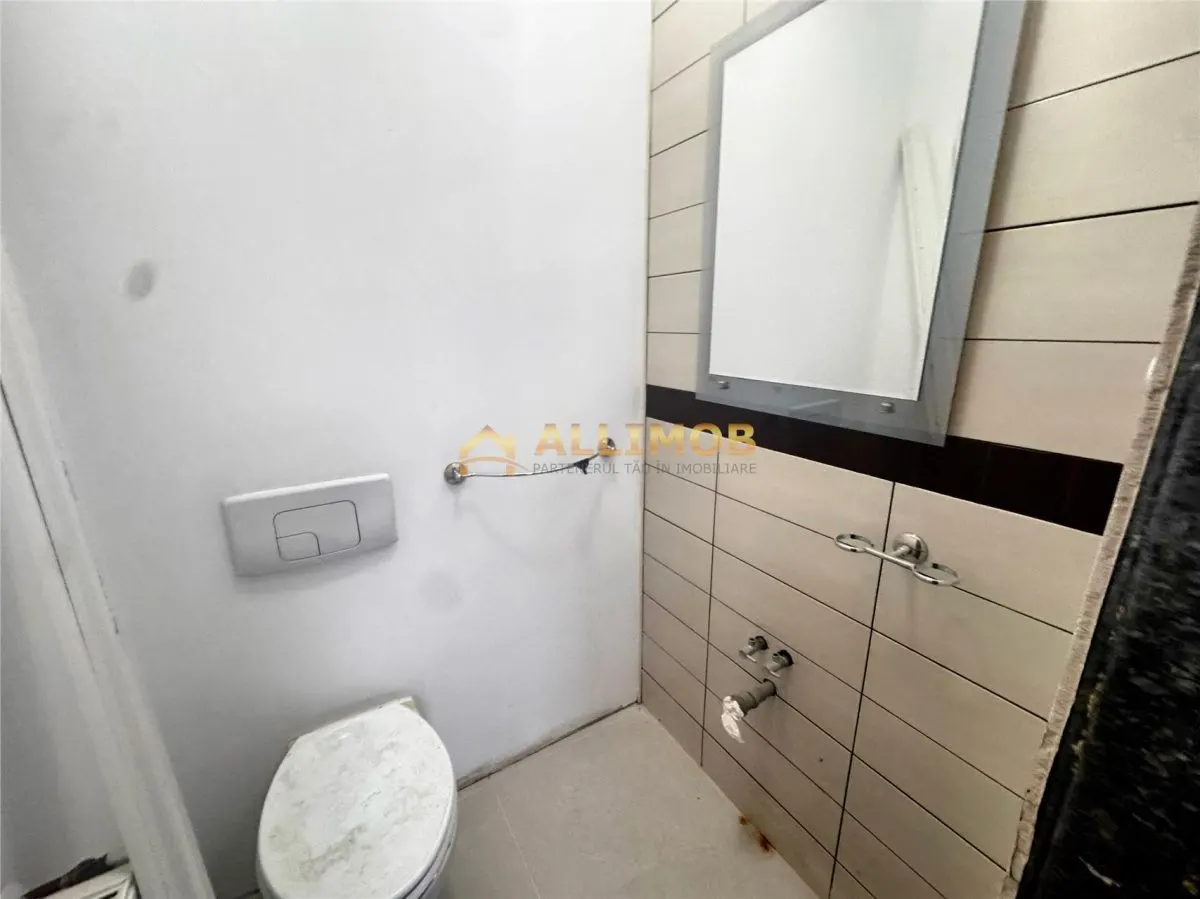 Apartament cu 2 camere, curte 100 mp, garaj si boxa, Zona Bulevardul Independentei Ploiesti. - foto 4