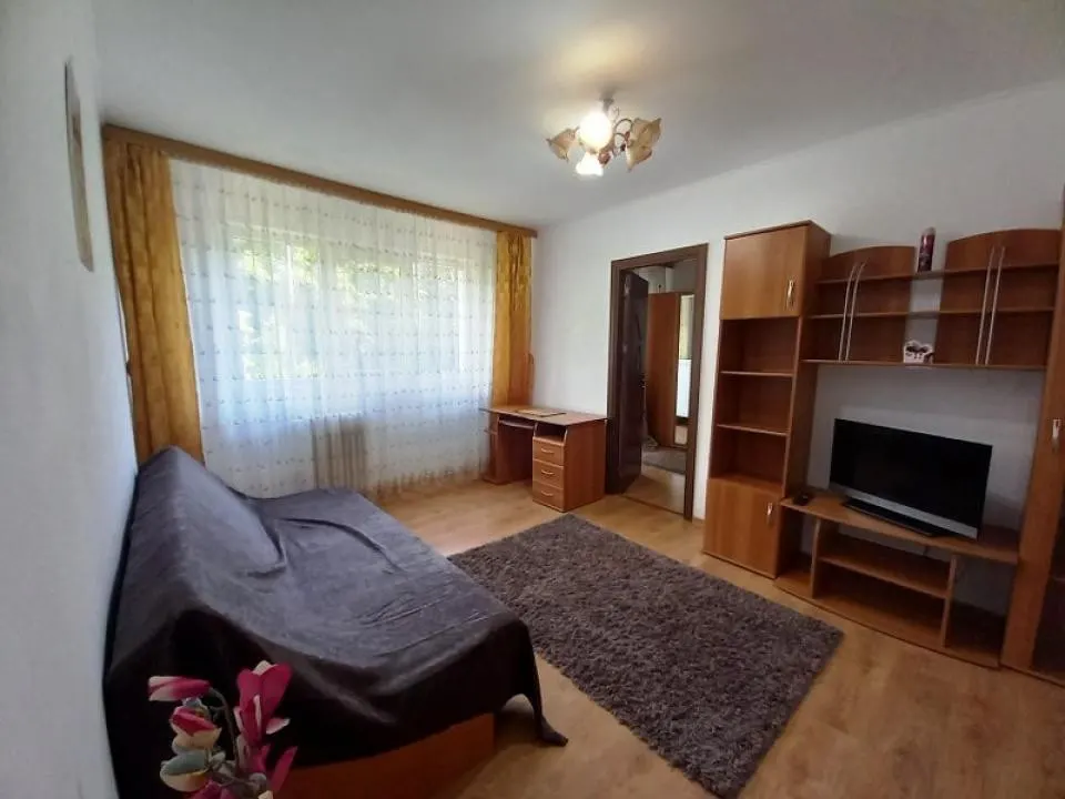 Apartament 2 camere in Ploiesti, zona Penes Curcanu( Penny ) - foto 1