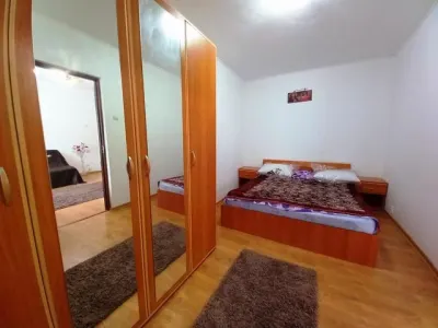 Apartament 2 camere in Ploiesti, zona Penes Curcanu( Penny ) - foto 13
