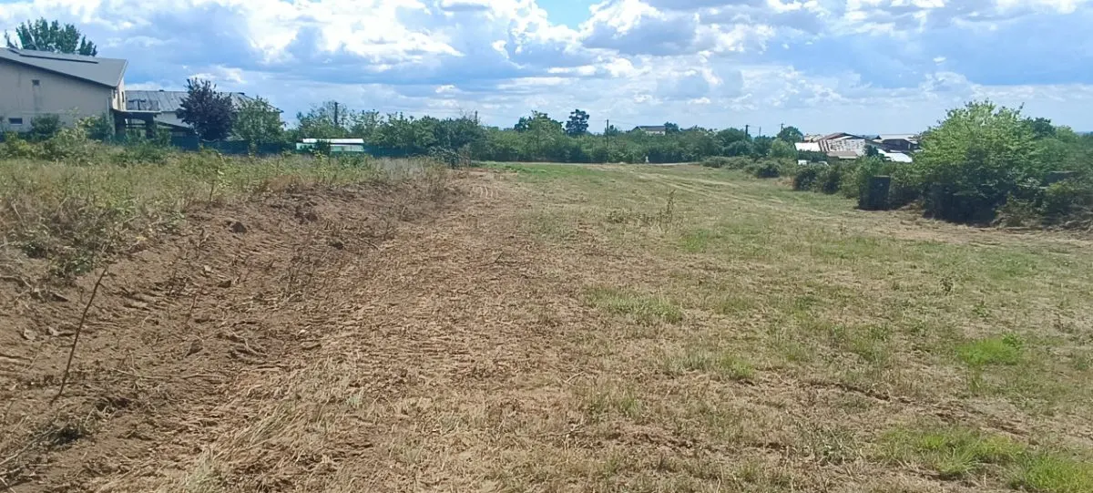 Terenuri cu suprafete intre 500 si 1500 mp in Baicoi, zona Liliesti. - foto 12