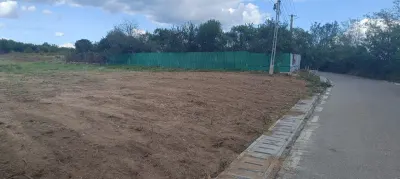 Terenuri cu suprafete intre 500 si 1500 mp in Baicoi, zona Liliesti. - foto 4