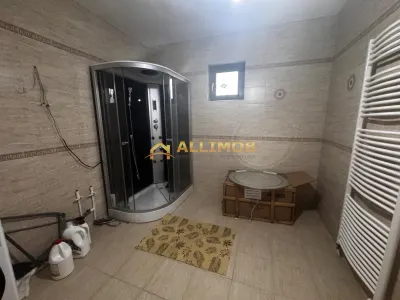 Casa 7 camere in Manesti. - foto 12
