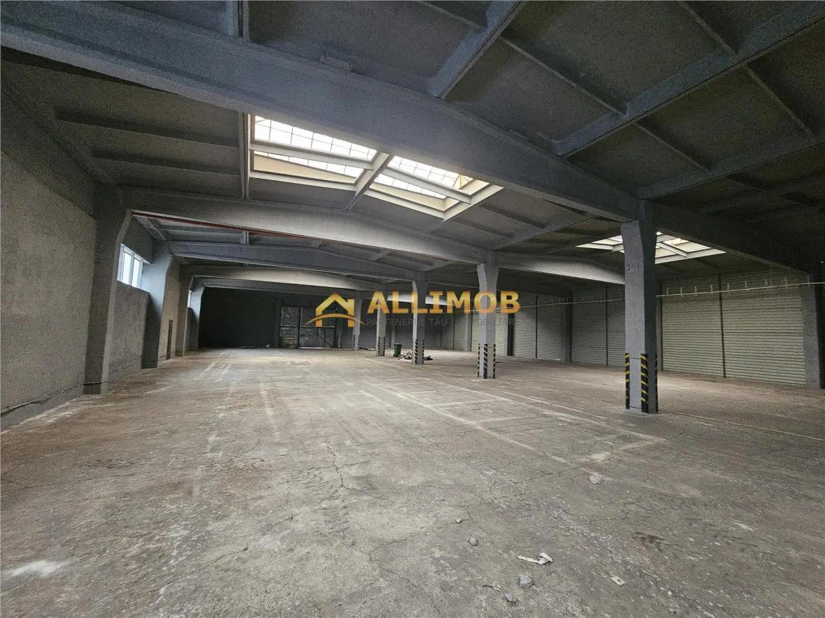 Hala de 4304 mp si 500 mp birouri in Ploiesti, zona Sud. - foto 3