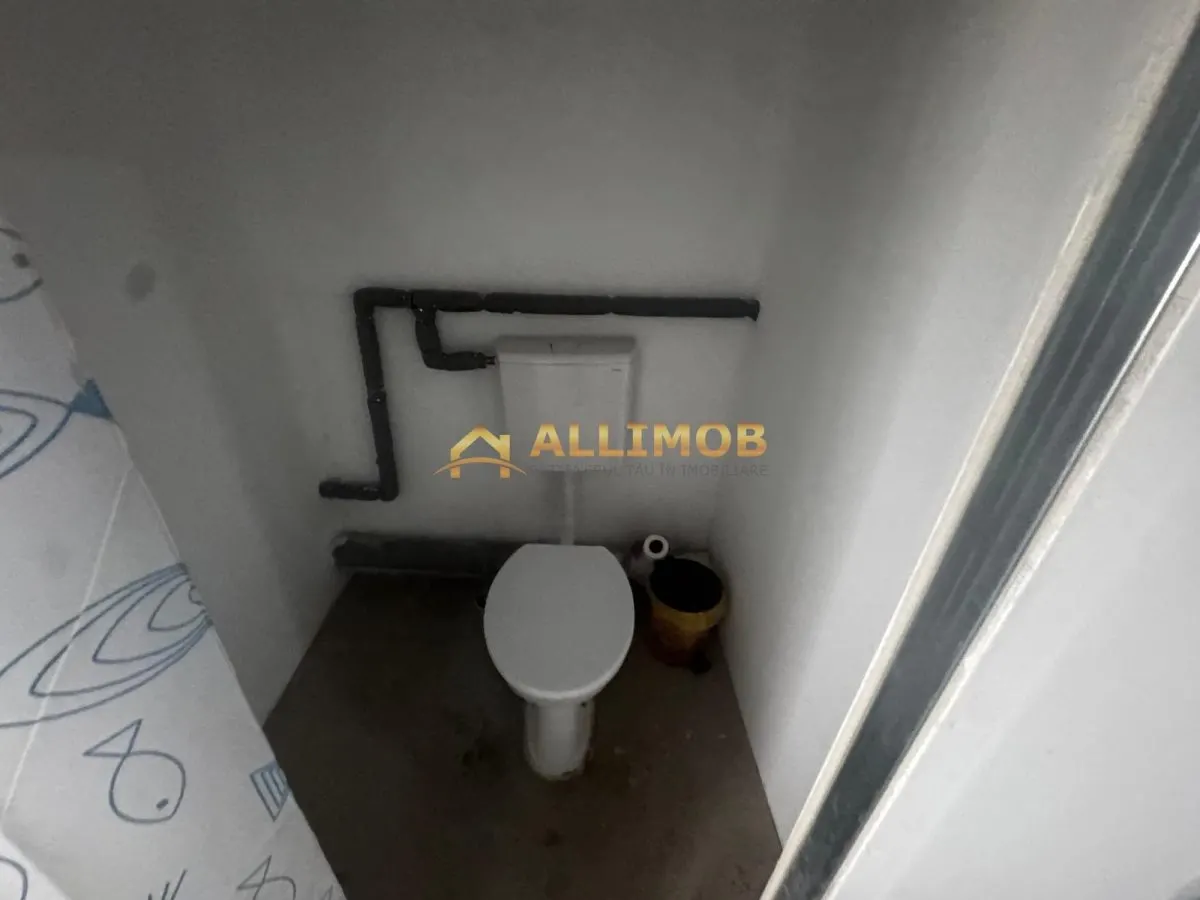 Hala de 400 mp si 100 mp birouri in Ploiesti, zona Mihai Bravu . - foto 7