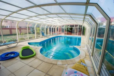 Vila 4 camere  cu piscina in Bucov. - foto 2