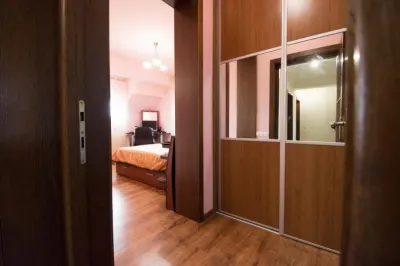 Vila 4 camere  cu piscina in Bucov. - foto 18