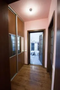 Vila 4 camere  cu piscina in Bucov. - foto 22