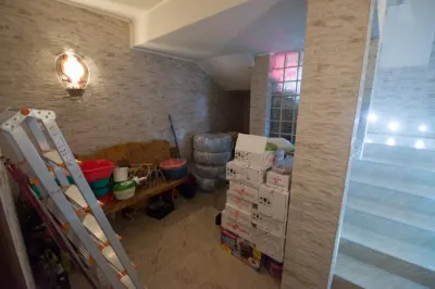 Vila 4 camere  cu piscina in Bucov. - foto 38