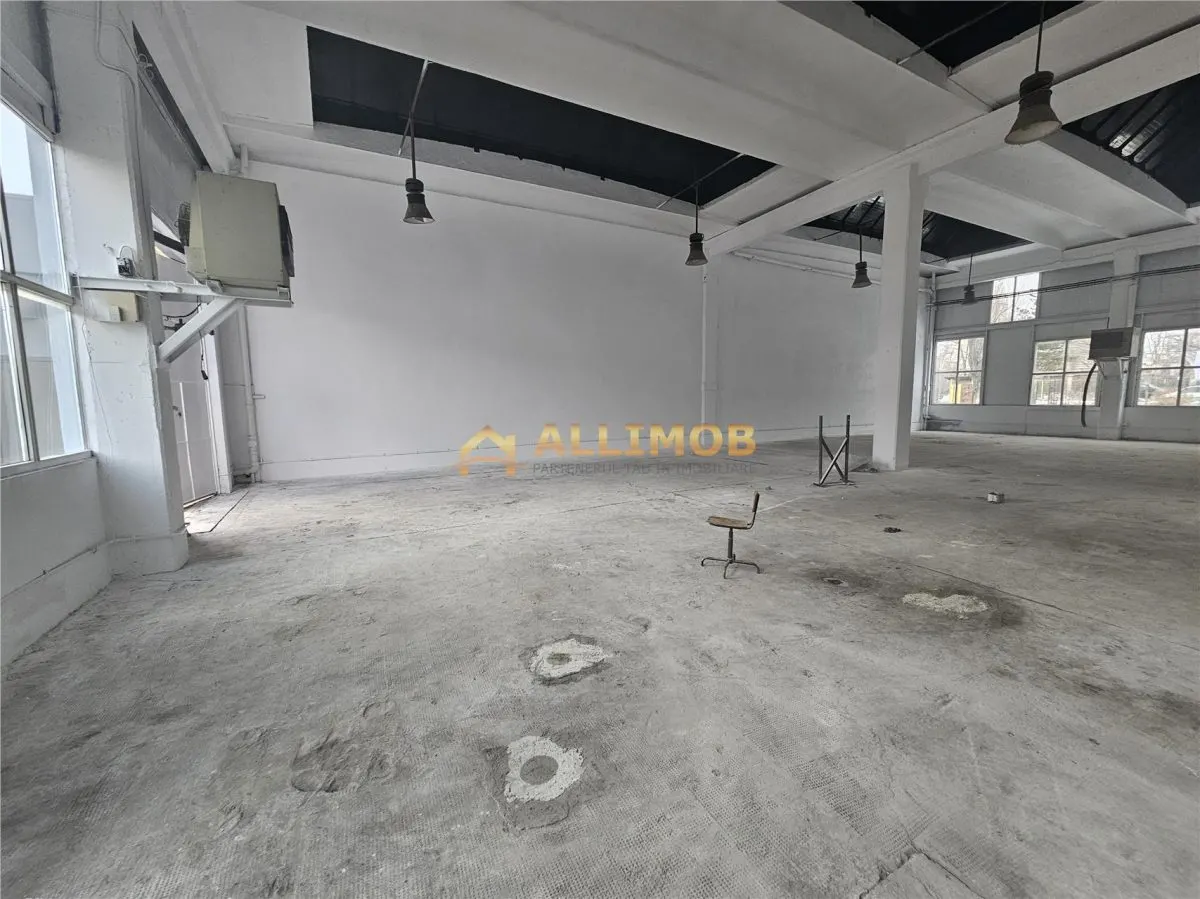 Hala de  200 mp in Ploiesti, zona Bariera Bucuresti - foto 4