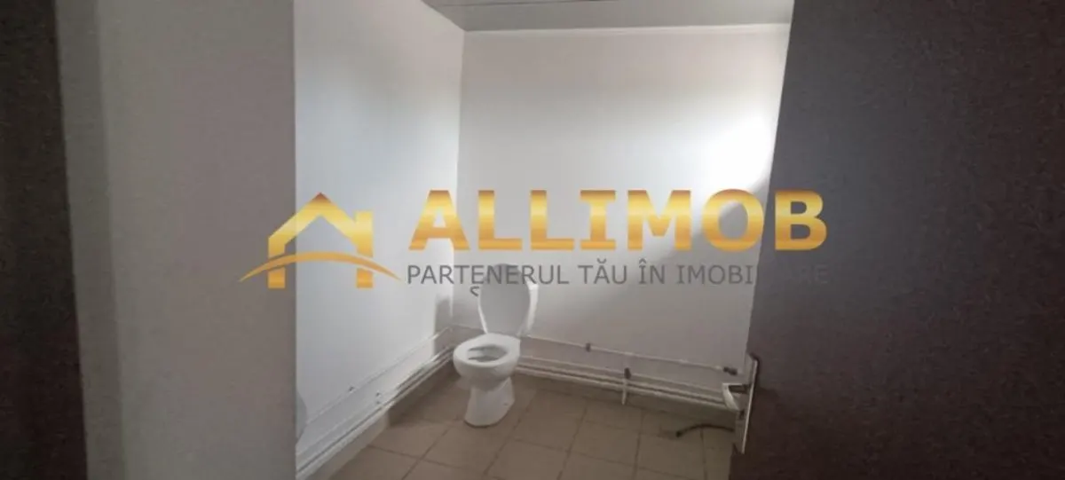 Spatiu depozitare si birou in Ploiesti, zona  Mihai Bravu. - foto 4