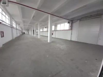 Hala cu suprafata de 2100 mp si spatii de birouri - foto 18