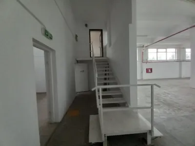 Hala cu suprafata de 2100 mp si spatii de birouri - foto 19