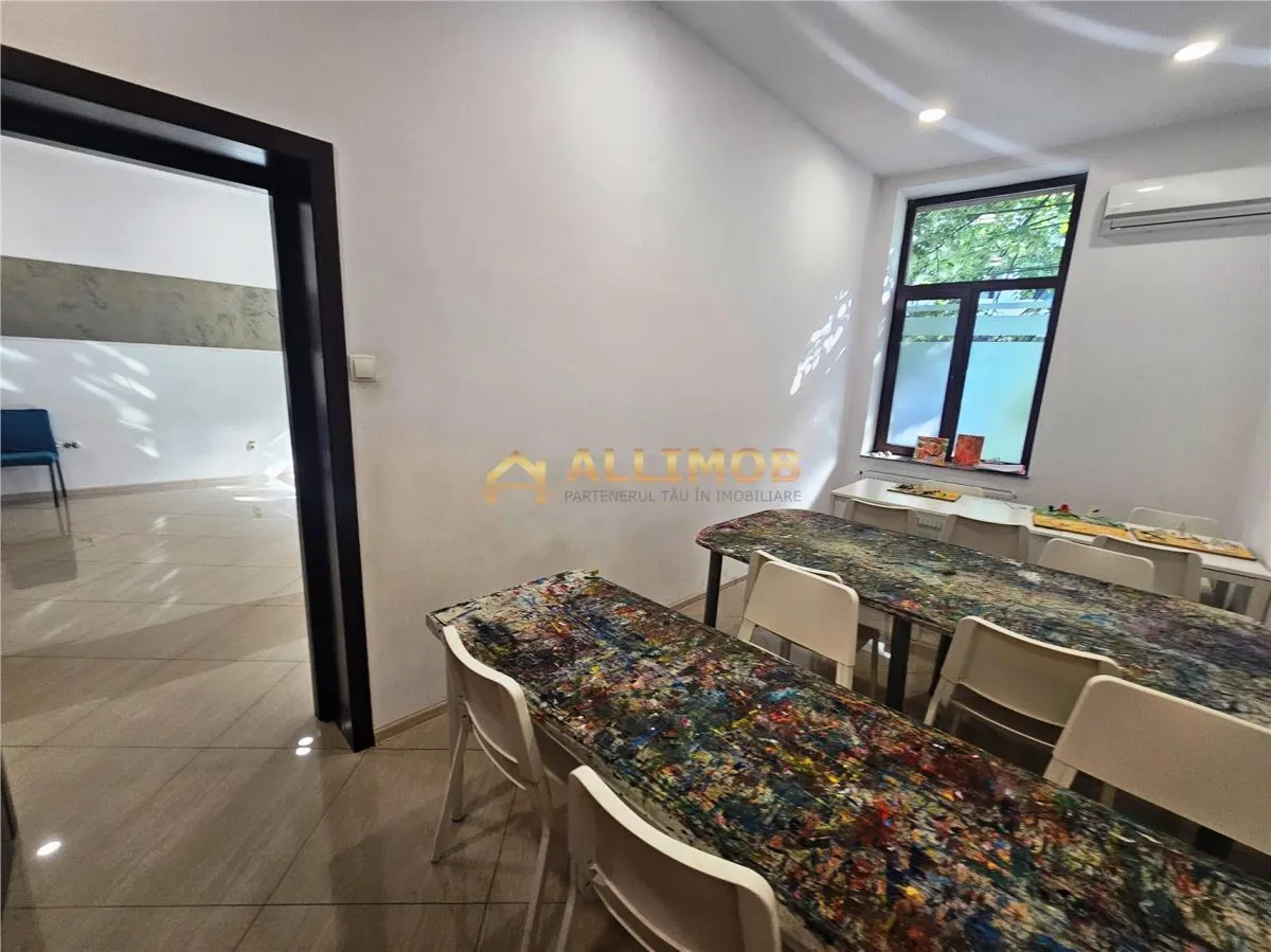 Spatiu birouri/ salon infrumusetare/ cabinete stomatologoice in Ploiesti, zona Ultracentral . - foto 5