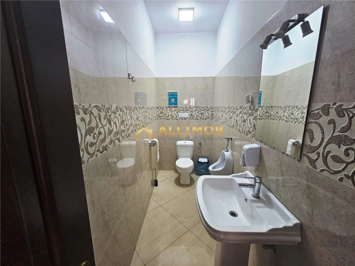 Spatiu birouri/ salon infrumusetare/ cabinete stomatologoice in Ploiesti, zona Ultracentral . - foto 10