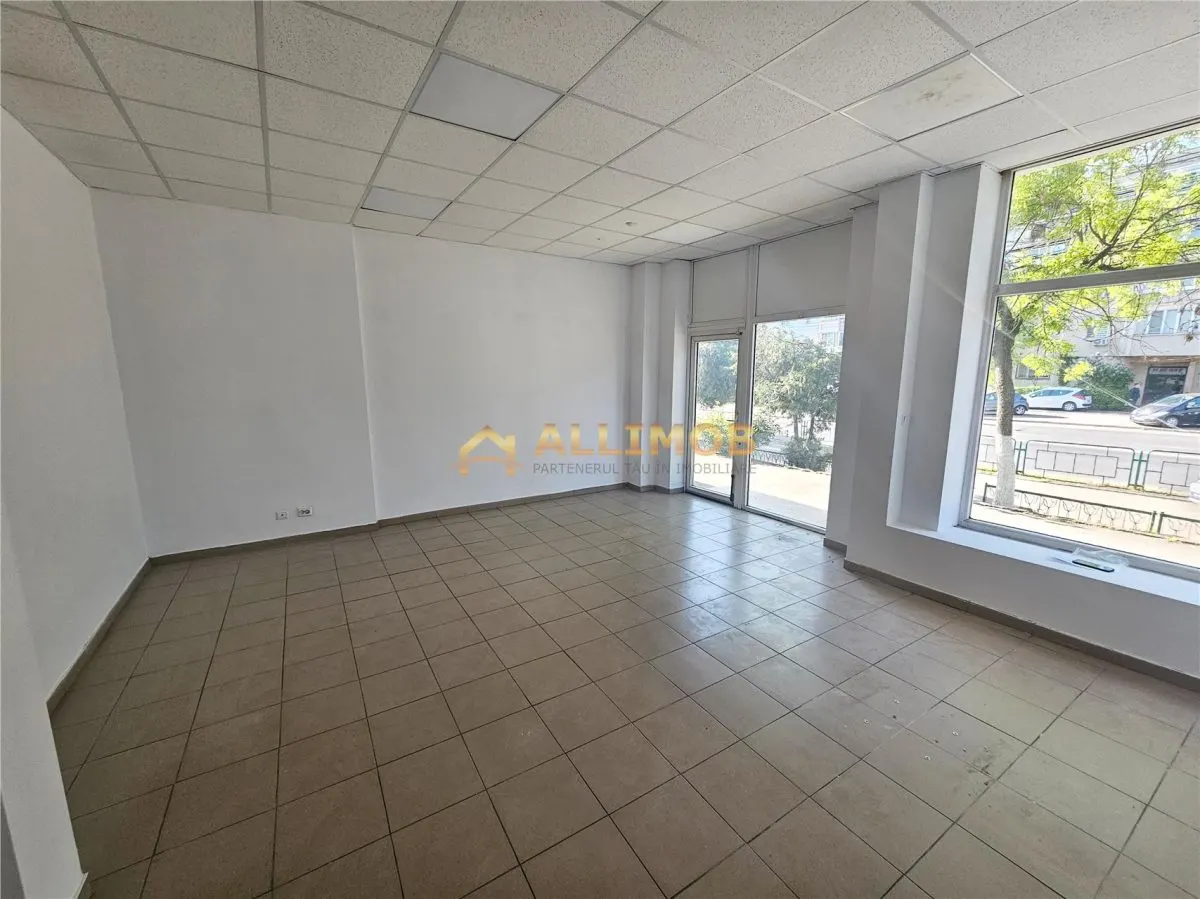 Spatiu comercial de inchiriat â€“ Ploiesti, Strada Cantacuzino | Vitrina 10 ml | Trafic intens | Ideal business premium - foto 8