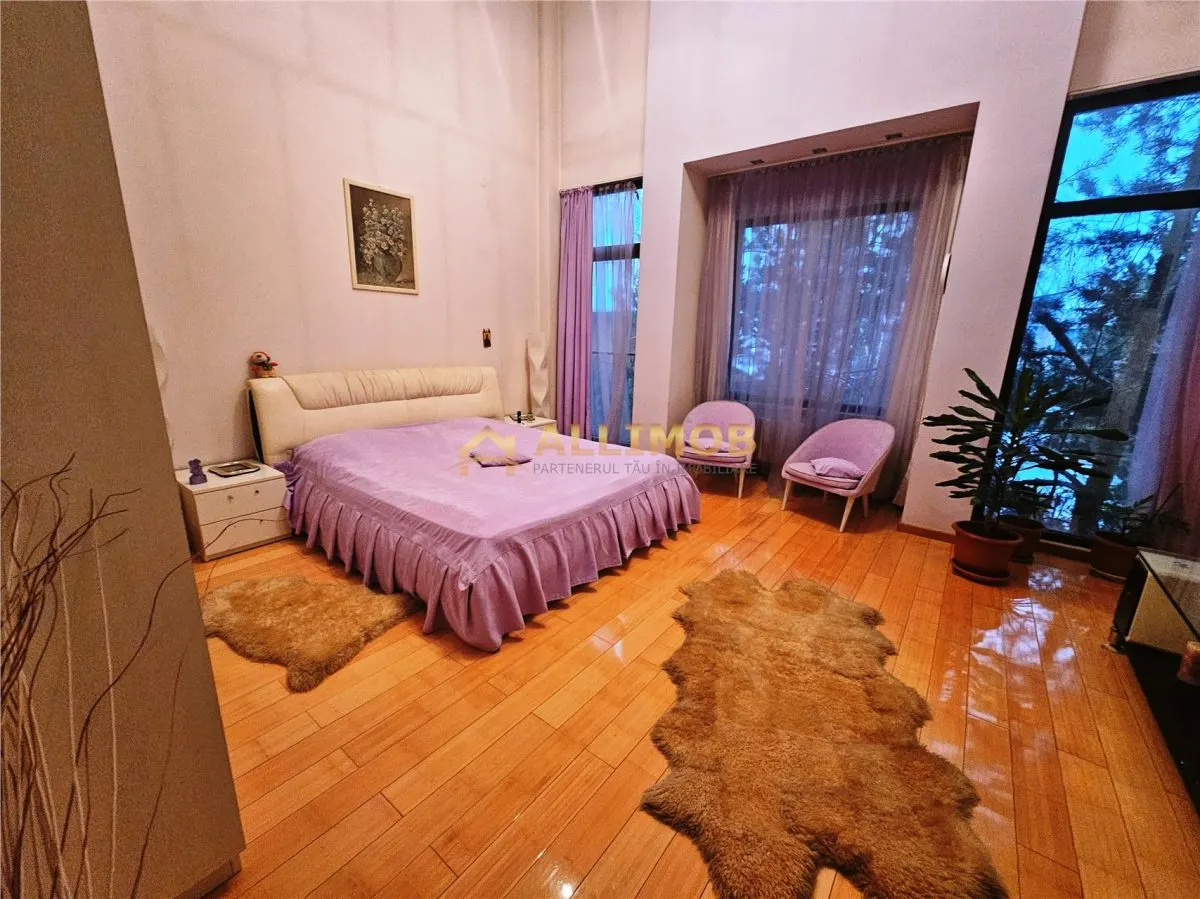 Vilă reprezentativă â€“ ideală pentru clinică, birouri sau grădiniță | Zona Albert - foto 12