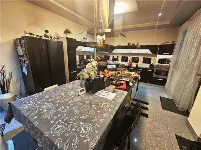 Vilă reprezentativă â€“ ideală pentru clinică, birouri sau grădiniță | Zona Albert - foto 7