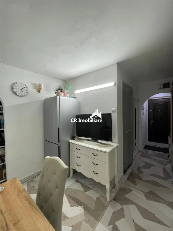 Apartament 2 camere 1 Decembrie 1019 - foto 2