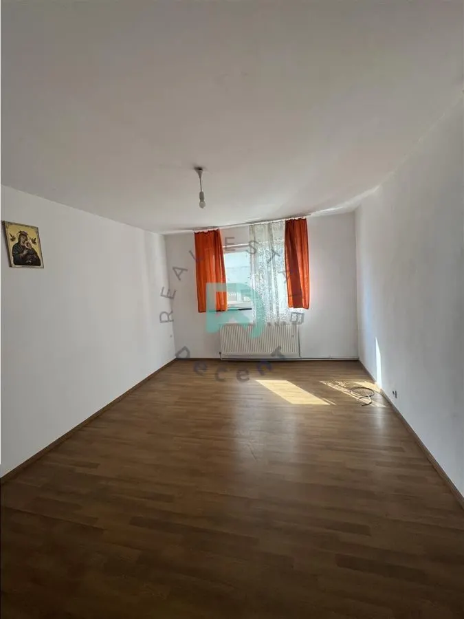 Garsoniera de vanzare Bartolomeu,  Brasov - foto 3