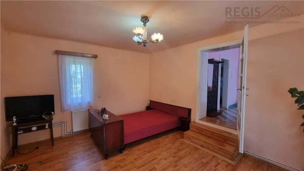 Casa de 4 camere zona Stupini - foto 6