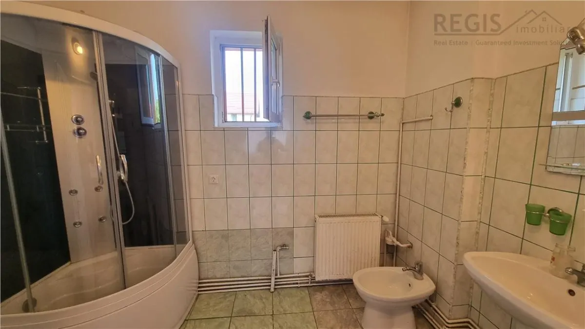 Casa de 4 camere zona Stupini - foto 9
