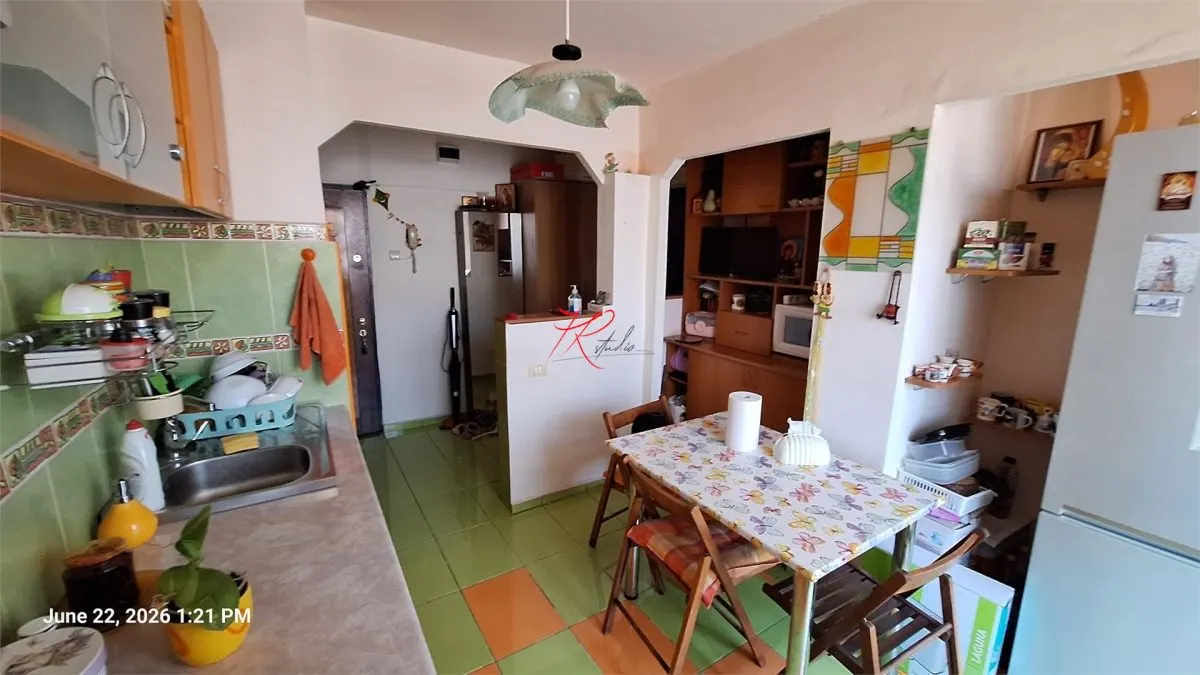 Vanzare apartament 2 camere Teiul Doamnei - foto 6