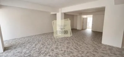 Spatiu comercial | 79 mp | Vitrina generoasa | 2 locuri de parcare | Turnisor - foto 2