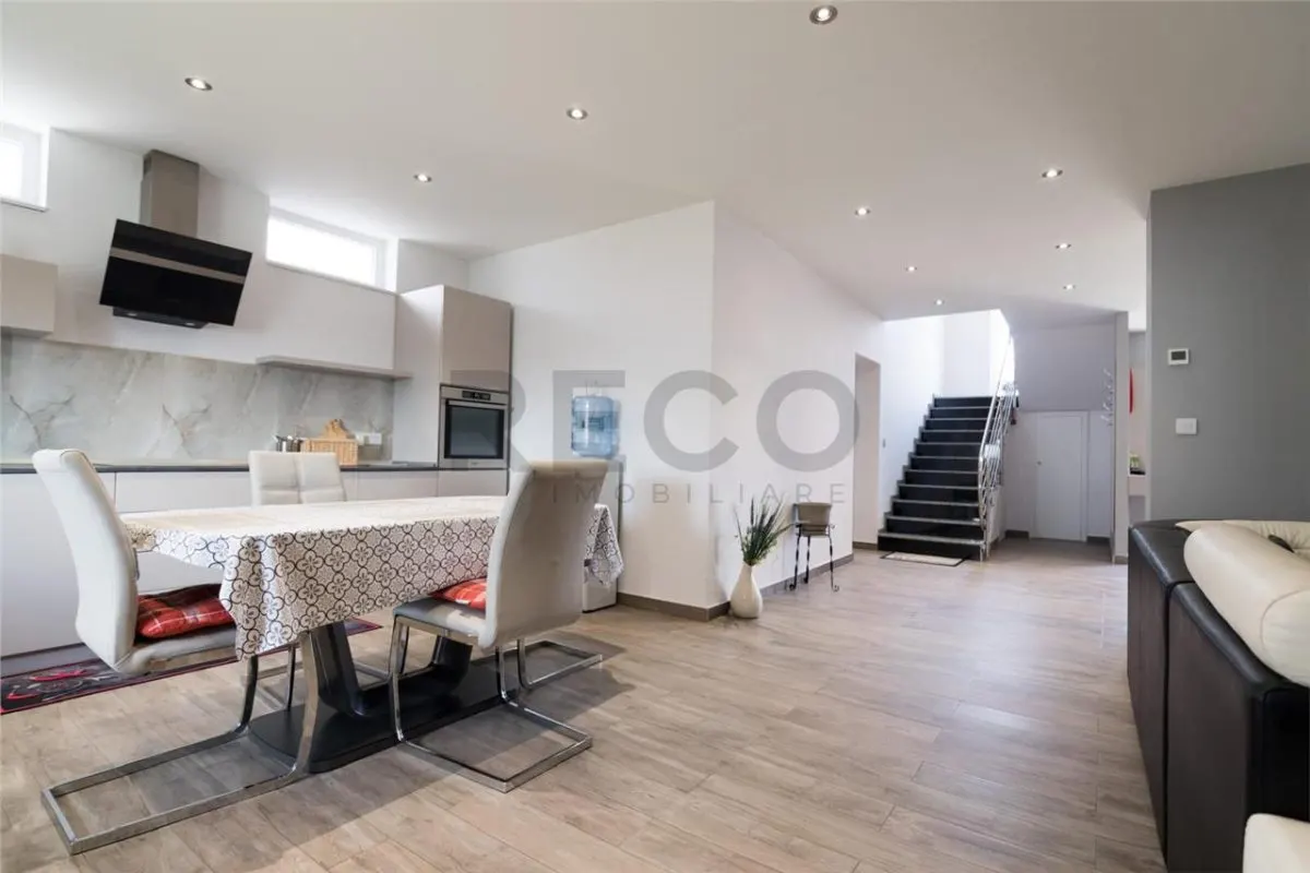 RECO Casa moderna in Sanmartin  zona Beverly Hills - foto 13