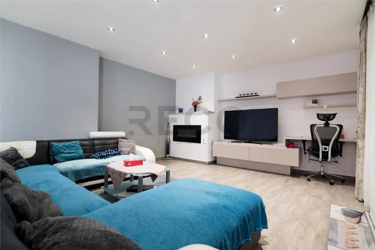 RECO Casa moderna in Sanmartin  zona Beverly Hills - foto 8