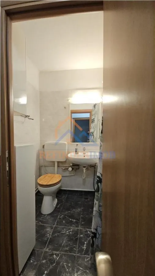 3 camere Brancoveanu etaj 1, decomandat - foto 11