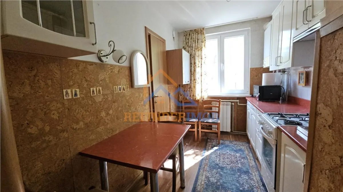 3 camere Brancoveanu etaj 1, decomandat - foto 10