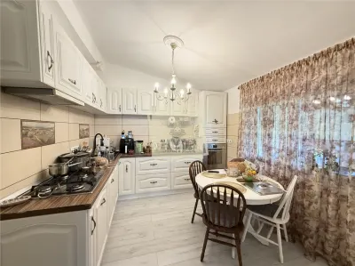 Casa moderna 6 camere 2 bai terasa garaj 654 mp teren Selimbar - foto 11