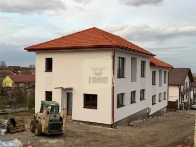 Casa duplex 120 mp utili cu teren 220 mp la 10 minute de Sibiu - foto 2