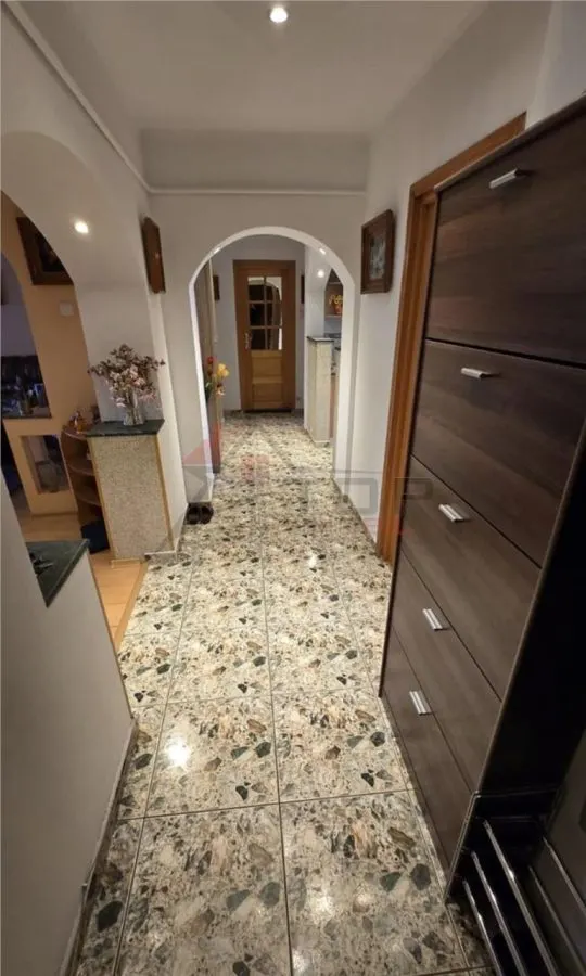 Apartament 3 camere, 81 mp, Etajul 1-  Nicolina, Rondul Vechi - foto 3