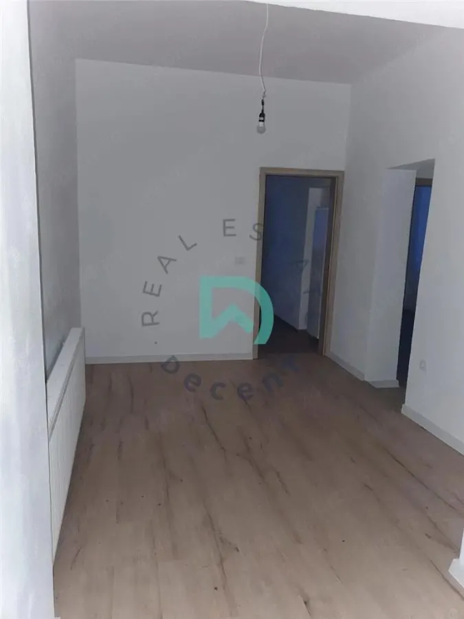Apartament la casa,3 camere, 60mp, Vanzare, Sibiu. Piata Cluj - foto 14